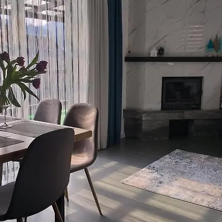 House Of Moonlight *