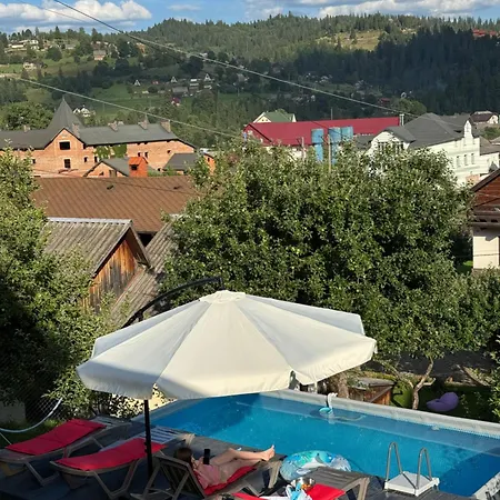 House Of Moonlight Slavske